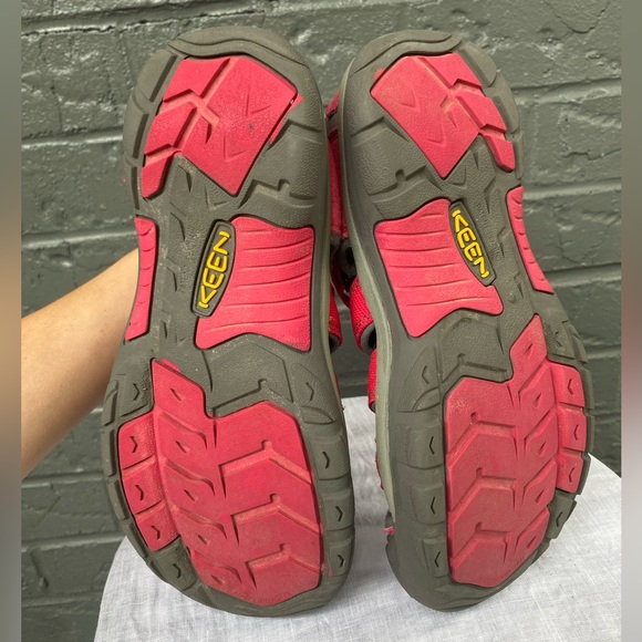 Keen waterproof hiking sandals - Picture 6 of 6